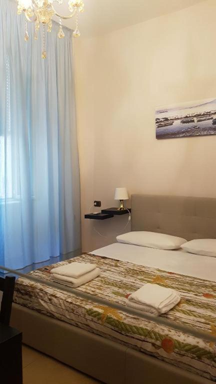 Guesthouse Re Ferdinando Naples Exterior photo